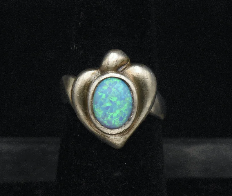 Ladies rings with chest motifs -Vintage Sterling Silver Synthetic Opal Heart Ring - Size 6