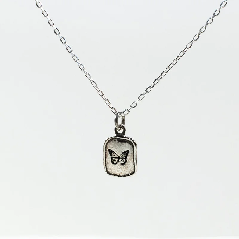 ladies-gift-box-chain-necklaces-Small Silver Butterfly Necklace