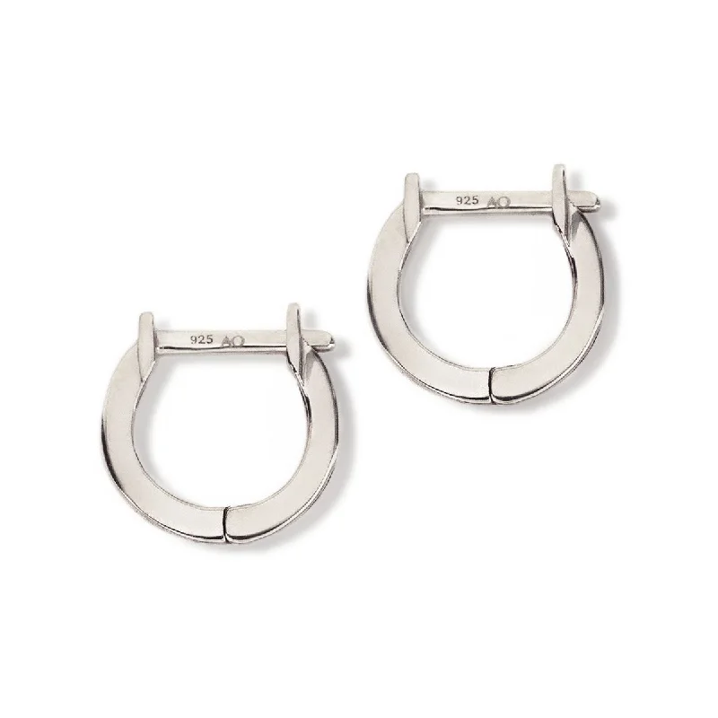 Ladies earrings for cozy elegance -Classic Huggie Earrings