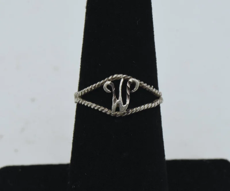 Ladies rings fun shine -Vintage Sterling Silver "W" Monogram Ring - Size 5.75