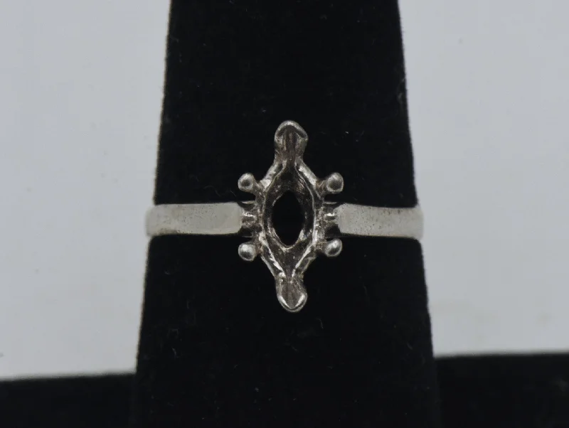 Ladies rings for reunion charm -Vintage Sterling Silver Unset Ring Marquise Cut Stone - Size 7