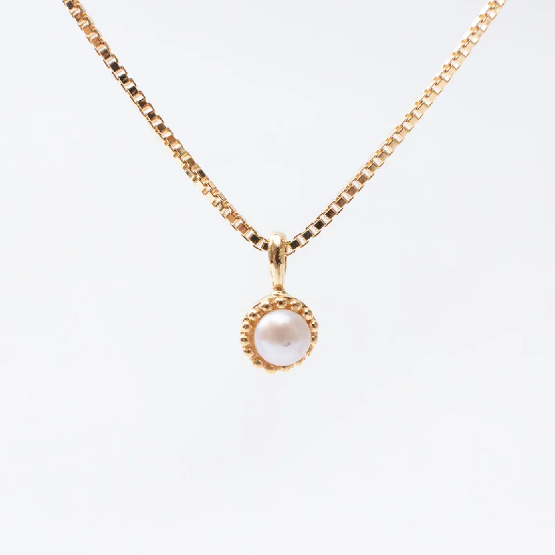 ladies-crystal-gold-necklaces-Gold Vermeil & Freshwater Pearl Milgrain Edge Necklace