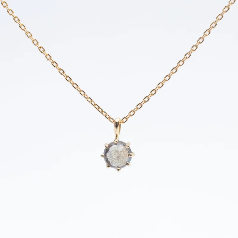 ladies-rose-gold-crystal-necklaces-Gold Vermeil Round Claw Set Labradorite Necklace