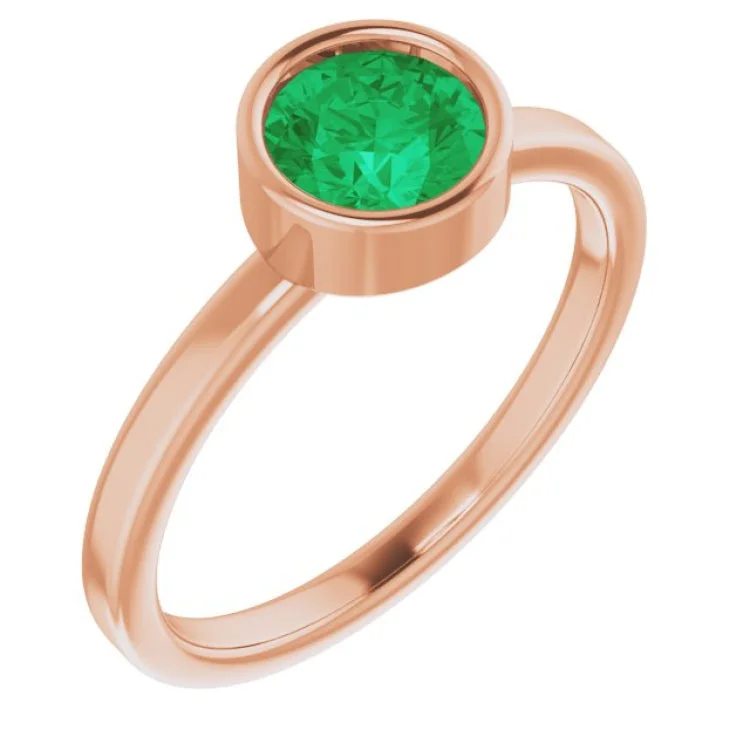 Ladies rings cute elegance -14K Rose 6 mm Natural Emerald Ring