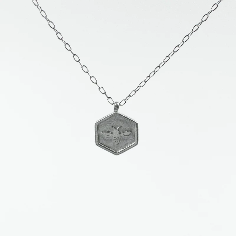 ladies-star-curb-chain-necklaces-Brushed Silver Hexagon Shaped Honeybee Necklace